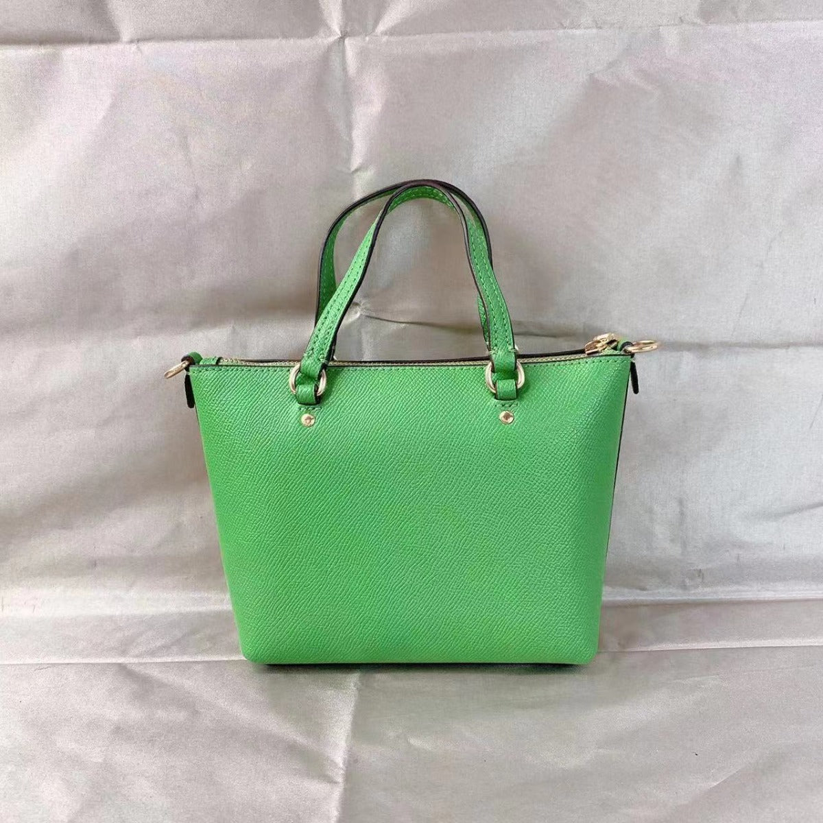 Coach CA844 Mini Gallery Crossbody In IM/Neon Green Coach CA844 Mini Gallery Crossbody In IM/Neon Green